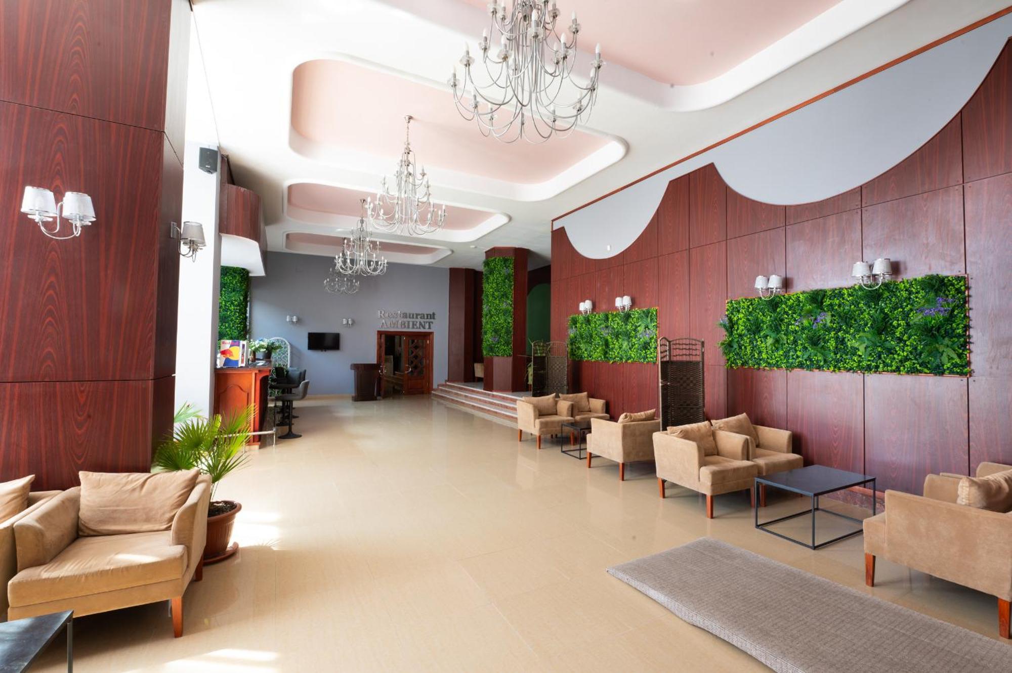 Hotel Ambasador 마마이아 외부 사진