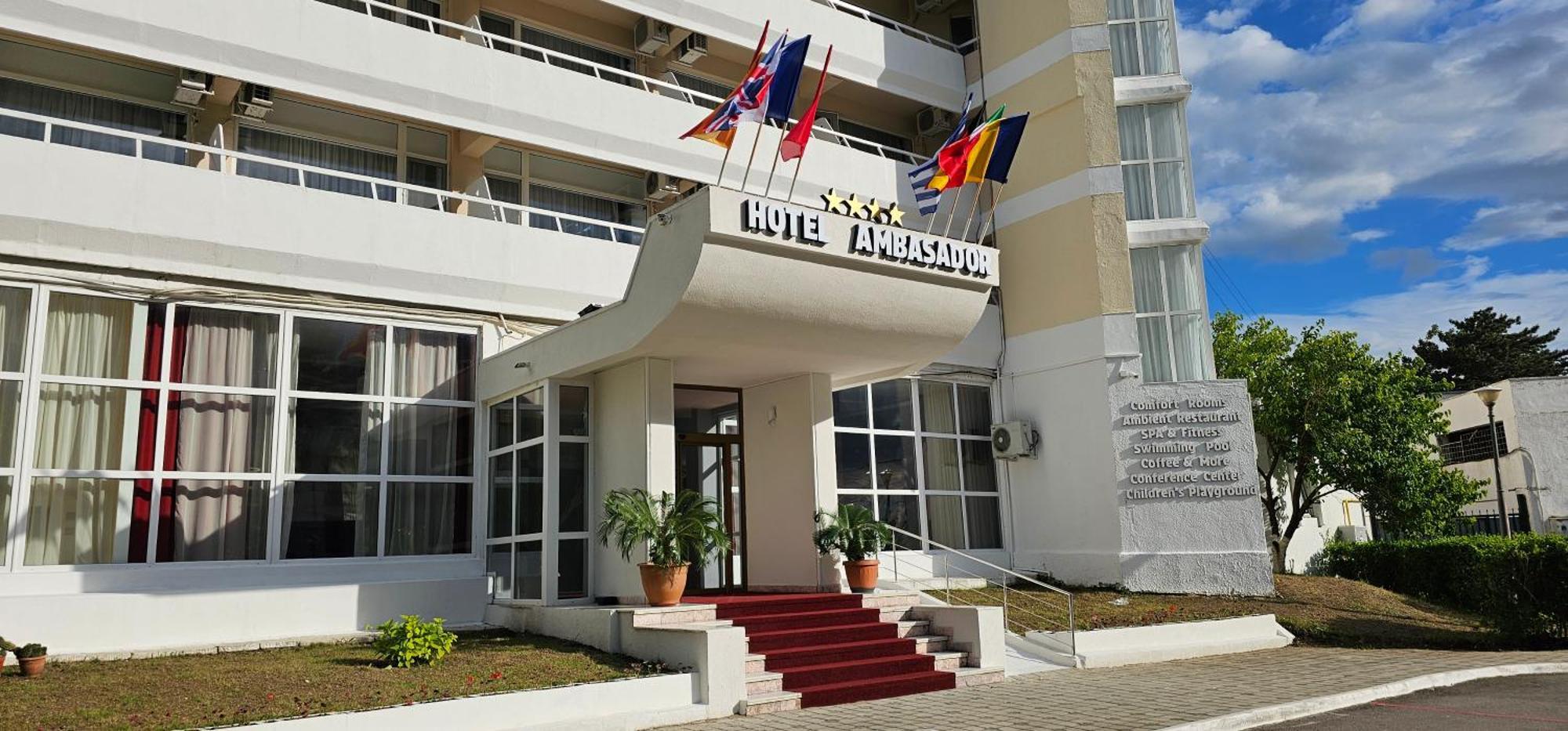 Hotel Ambasador 마마이아 외부 사진